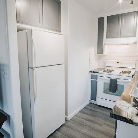 Gorgeous Upstairs Studio With Patio And Laundry Chico Bagian luar foto